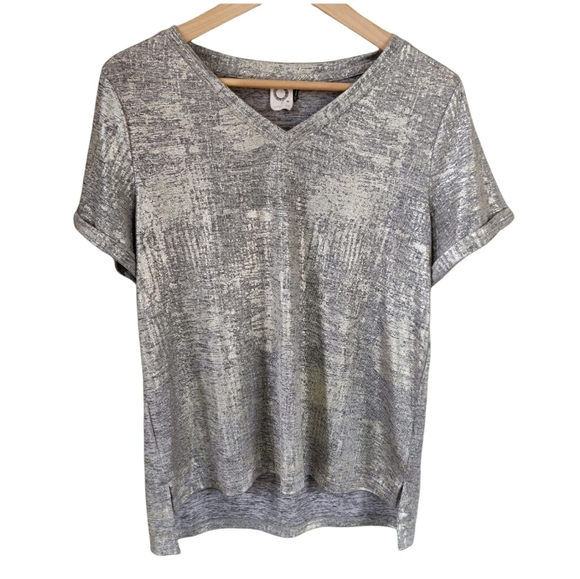 Anthropologie Tops - Anthropologie Akemi + Kin Gold Shimmer Top Small